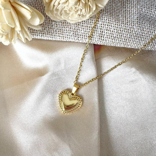 Petite Heart Pendant necklace